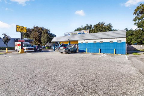 Commercial property in Tampa, Florida 273.13 sq.m. № 2427259 - photo 3