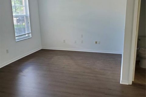 Touwnhouse à louer à Wesley Chapel, Floride: 3 chambres, 116.5 m2 № 2112128 - photo 9
