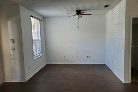 Touwnhouse à louer à Wesley Chapel, Floride: 3 chambres, 116.5 m2 № 2112128 - photo 10