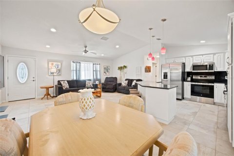 Casa en venta en Summerfield, Florida, 3 dormitorios, 154.96 m2 № 2383920 - foto 11