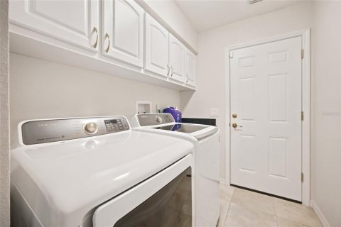 Casa en venta en Summerfield, Florida, 3 dormitorios, 154.96 m2 № 2383920 - foto 17
