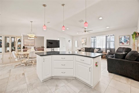 Casa en venta en Summerfield, Florida, 3 dormitorios, 154.96 m2 № 2383920 - foto 15