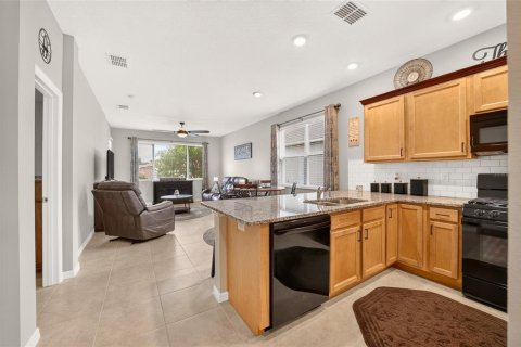 House in Ocala, Florida 2 bedrooms, 113.9 sq.m. № 2391311 - photo 13