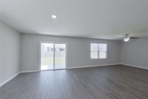 Villa ou maison à louer à Ocala, Floride: 4 chambres, 202.16 m2 № 1789227 - photo 2