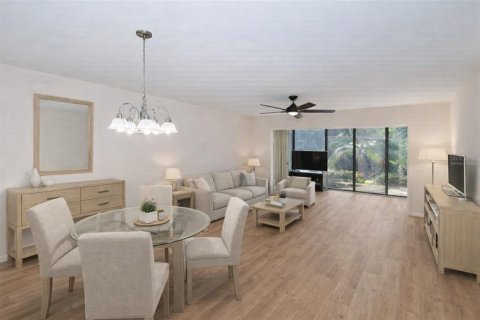 Condominio en alquiler en Bradenton, Florida, 2 dormitorios, 121.14 m2 № 2098531 - foto 3