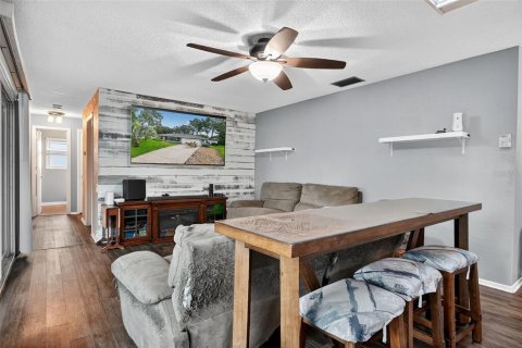 House in Ormond Beach, Florida 3 bedrooms, 156.08 sq.m. № 1916017 - photo 26