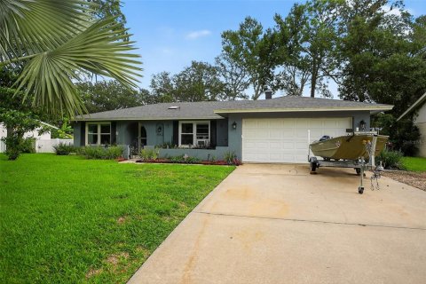House in Ormond Beach, Florida 3 bedrooms, 156.08 sq.m. № 1916017 - photo 5