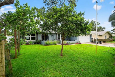 House in Ormond Beach, Florida 3 bedrooms, 156.08 sq.m. № 1916017 - photo 3
