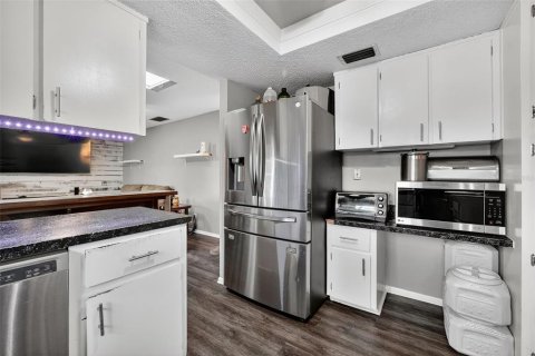 House in Ormond Beach, Florida 3 bedrooms, 156.08 sq.m. № 1916017 - photo 15
