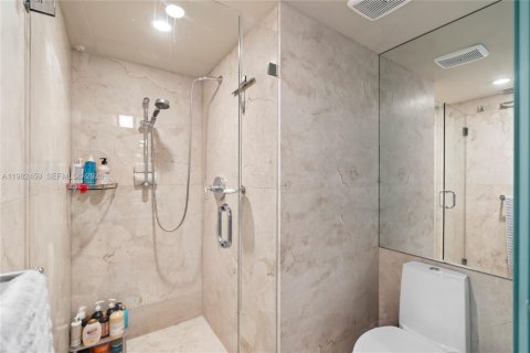 Снять в аренду кондоминиум в Авентура, Флорида 2 спальни, 126.81м2, № 2080371 - фото 13