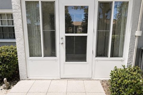 Condo in Dunedin, Florida, 2 bedrooms № 2217851 - photo 3