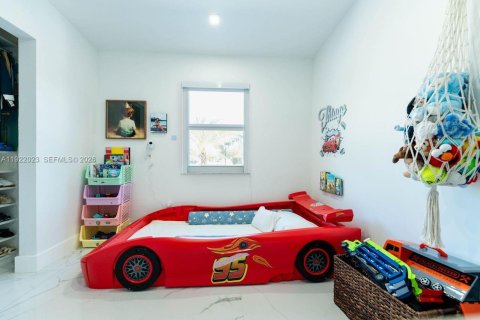 Villa ou maison à louer à Miami, Floride: 3 chambres, 119.38 m2 № 1976578 - photo 15