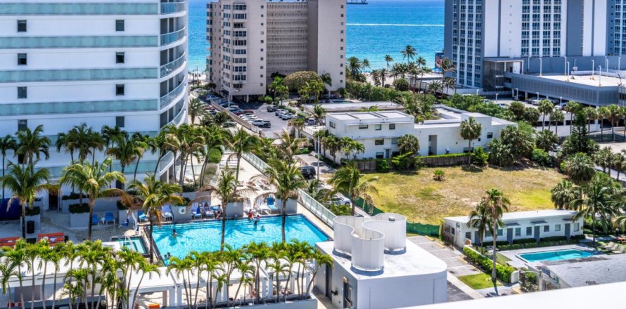 Condominio en Fort Lauderdale, Florida, 1 dormitorio  № 1031501