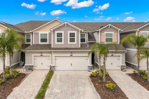 Townhouse in HARMONY AT LAKEWOOD RANCH in Bradenton, Florida 3 bedrooms, 158.86 sq.m. № 2209059 - photo 2