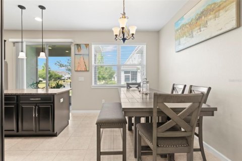 Townhouse in HARMONY AT LAKEWOOD RANCH in Bradenton, Florida 3 bedrooms, 158.86 sq.m. № 2209059 - photo 10