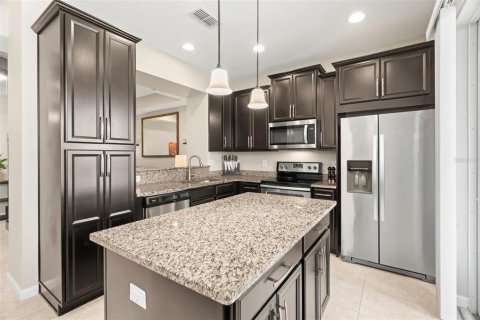 Townhouse in HARMONY AT LAKEWOOD RANCH in Bradenton, Florida 3 bedrooms, 158.86 sq.m. № 2209059 - photo 12
