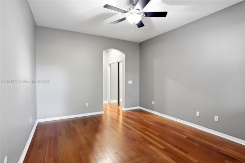 Condo in Orlando, Florida, 3 bedrooms  № 1953314 - photo 6