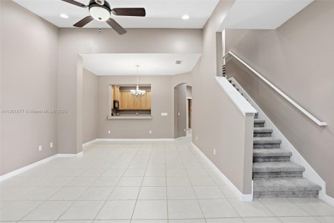 Condo in Orlando, Florida, 3 bedrooms  № 1953314 - photo 14