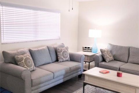 Condominio en venta en Largo, Florida, 1 dormitorio, 69.4 m2 № 1529198 - foto 10