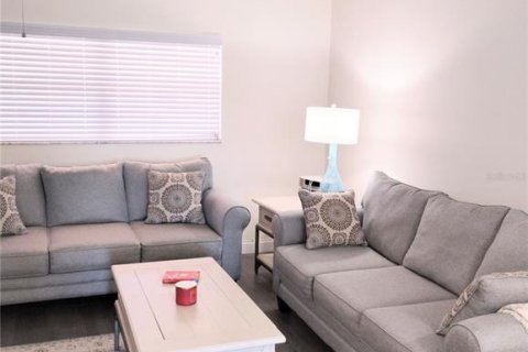 Condominio en venta en Largo, Florida, 1 dormitorio, 69.4 m2 № 1529198 - foto 8
