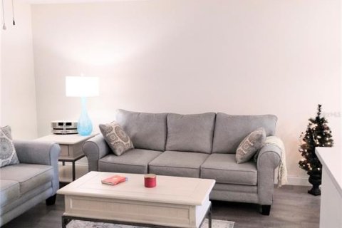 Condominio en venta en Largo, Florida, 1 dormitorio, 69.4 m2 № 1529198 - foto 11