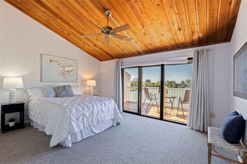 Touwnhouse à vendre à Treasure Island, Floride: 3 chambres, 172.33 m2 № 2427082 - photo 24