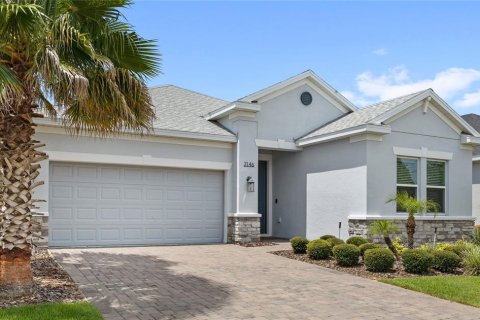House in Clermont, Florida 4 bedrooms, 220.46 sq.m. № 2236310 - photo 4