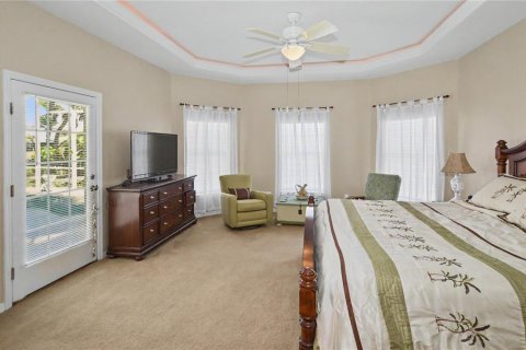 House in Port Charlotte, Florida 3 bedrooms, 197.97 sq.m. № 2147619 - photo 27