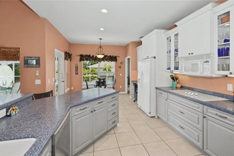 House in Port Charlotte, Florida 3 bedrooms, 197.97 sq.m. № 2147619 - photo 22