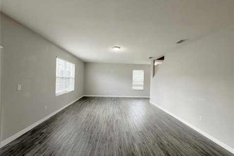 Villa ou maison à louer à Clermont, Floride: 4 chambres, 225.47 m2 № 2397058 - photo 10
