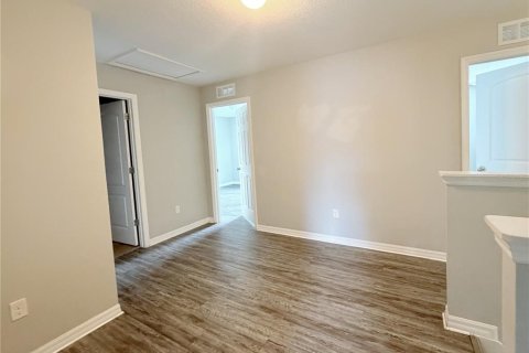 Villa ou maison à louer à Clermont, Floride: 4 chambres, 225.47 m2 № 2397058 - photo 16