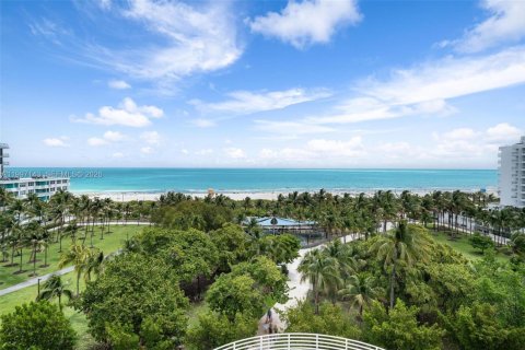 Copropriété à louer à Miami Beach, Floride: 2 chambres, 145.58 m2 № 2256136 - photo 25