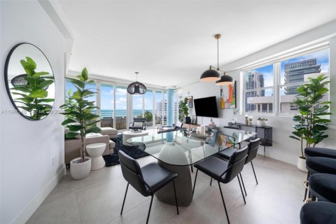 Copropriété à louer à Miami Beach, Floride: 2 chambres, 145.58 m2 № 2256136 - photo 17