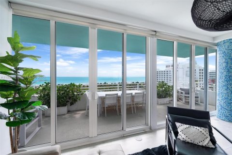 Copropriété à louer à Miami Beach, Floride: 2 chambres, 145.58 m2 № 2256136 - photo 12