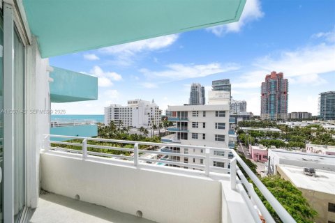 Copropriété à louer à Miami Beach, Floride: 2 chambres, 145.58 m2 № 2256136 - photo 19