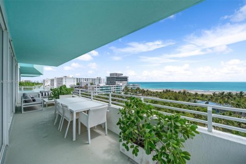 Copropriété à louer à Miami Beach, Floride: 2 chambres, 145.58 m2 № 2256136 - photo 22