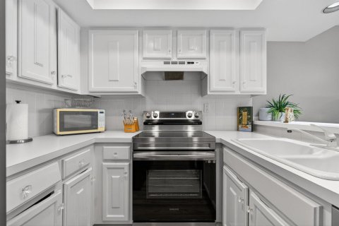Copropriété à vendre à Stuart, Floride: 2 chambres, 90.12 m2 № 2082757 - photo 12