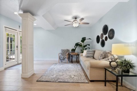 Condominio en venta en Orlando, Florida, 3 dormitorios, 186.64 m2 № 1789425 - foto 4
