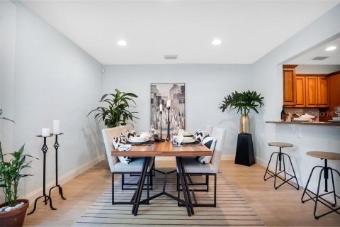 Condominio en venta en Orlando, Florida, 3 dormitorios, 186.64 m2 № 1789425 - foto 10