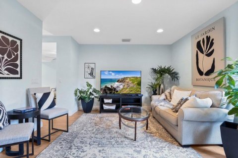 Condominio en venta en Orlando, Florida, 3 dormitorios, 186.64 m2 № 1789425 - foto 7