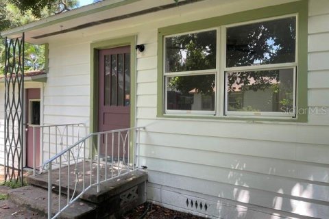 Appartement à louer à Saint Petersburg, Floride: 3 pièces, 37.16 m2 № 2406875 - photo 2