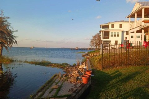 Condominio en venta en Green Cove Springs, Florida, 1 dormitorio, 79.34 m2 № 870742 - foto 1