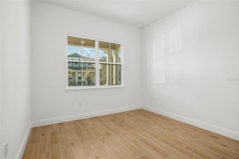 House in Winter Garden, Florida 5 bedrooms, 271.92 sq.m. № 1826227 - photo 3