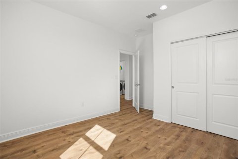 House in Winter Garden, Florida 5 bedrooms, 271.92 sq.m. № 1826227 - photo 28