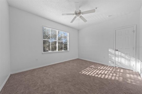 Condo in Tampa, Florida, 3 bedrooms  № 1378500 - photo 18