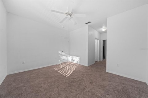 Condo in Tampa, Florida, 3 bedrooms  № 1378500 - photo 19