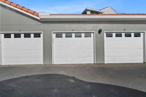 Condo in Tampa, Florida, 3 bedrooms  № 1378500 - photo 25