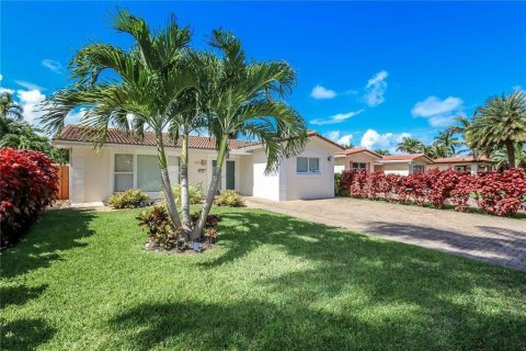 Villa ou maison à Hollywood, Floride 4 chambres, 185.06 m2 № 2325498
