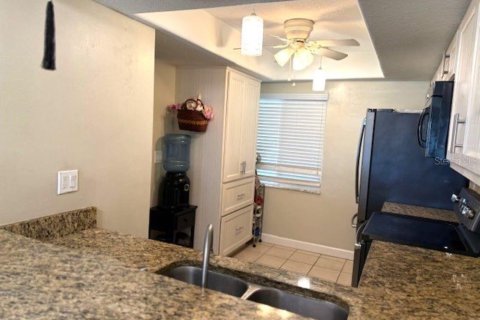 Condominio en alquiler en Oldsmar, Florida, 2 dormitorios, 101.64 m2 № 1790008 - foto 13
