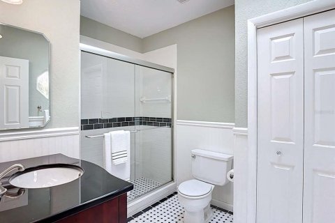 House in Tampa, Florida 4 bedrooms, 294.87 sq.m. № 1918843 - photo 29